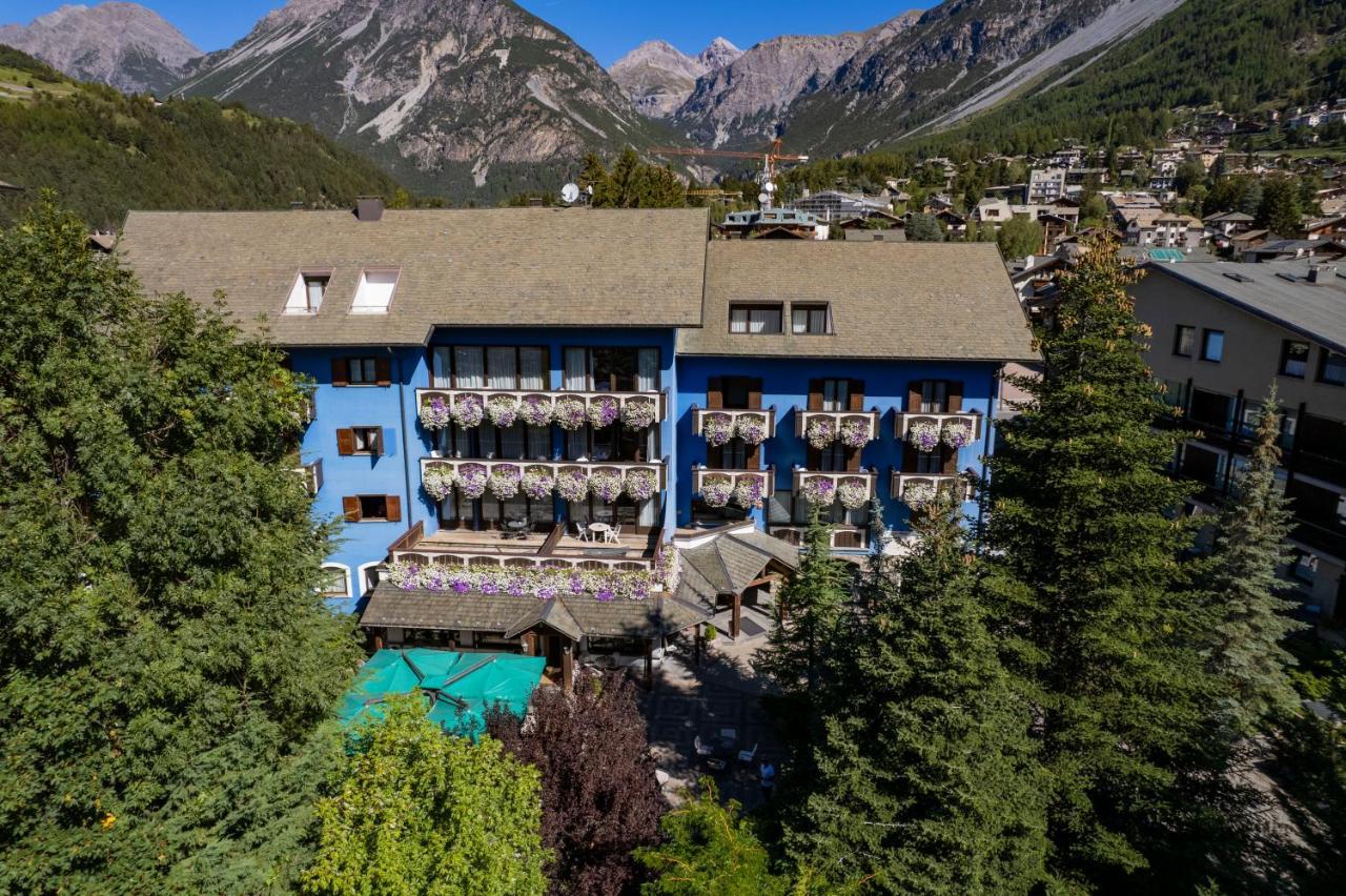 Hotel Baita Clementi Бормио Экстерьер фото